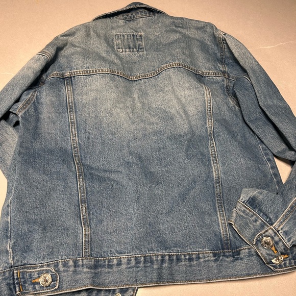 Jean jacket - Picture 2 of 2